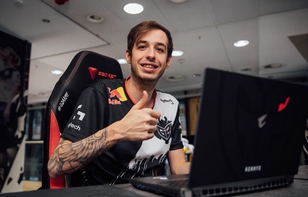 资金防线：打二八杠时如何避免在 10 分钟内输掉全天预算？（预算护栏：打二八杠如何避免在10分钟内烧光全天预算？）